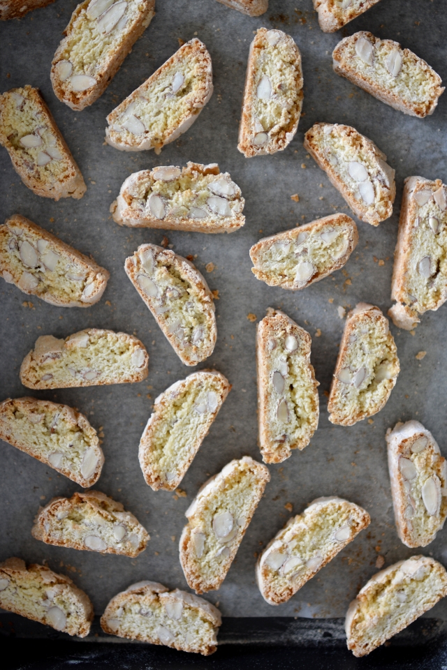 top view image of a batch of sliced biscottis