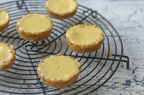 mini cheesecake tarts