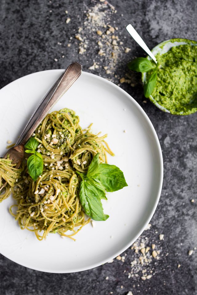 This simple recipe for oil free pesto is totally vegan, and features basil, cashew nuts and avocado. It's a super simple, staple dinner that's whipped up in no time!