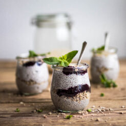 Fresh Raspberry Chia Pudding