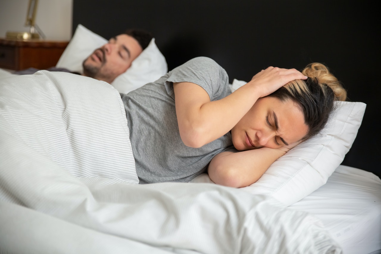 Free Yourself from Snoring: Simple Home Remedies to Stop Snoring